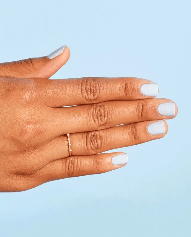 Sơn móng tay OPI NL T76 TÔI LÀ THẠCH ANH TÍM