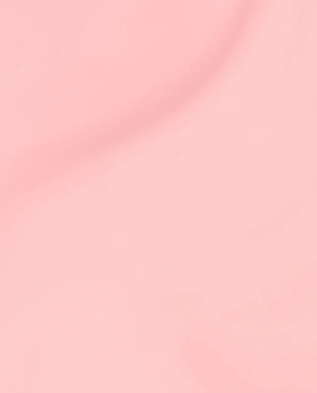 Sơn móng tay OPI NL L18 TAGUS TRONG ẢNH TỰ SƯỚNG ĐÓ