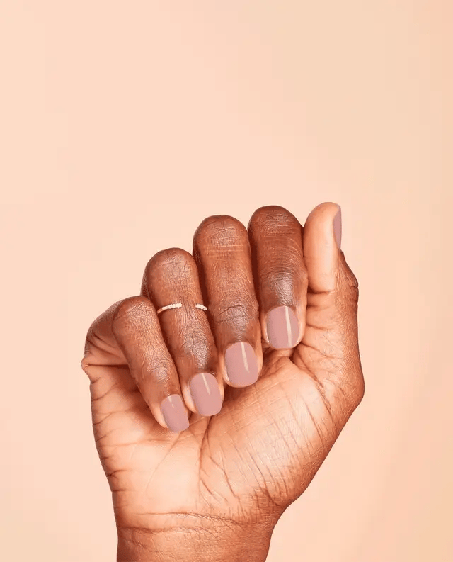 Màu Gel OPI GCT T65 cho vào màu trung tính