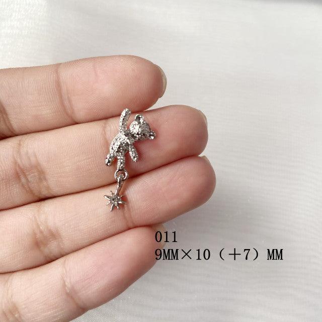 Cartoon Gold & Silver Nail Charm Bear - Angelina Nail Supply NYC